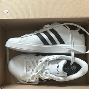 Adidas Grand Court 2.0